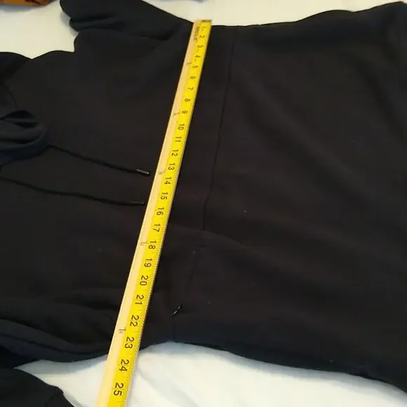 Fablectic women's size Large black sweatshirt with attached head wear. - Picture 7 of 8